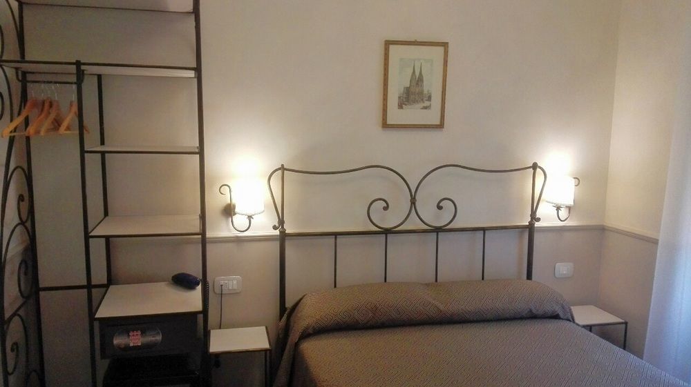 Residenza Cavallini Рим Экстерьер фото